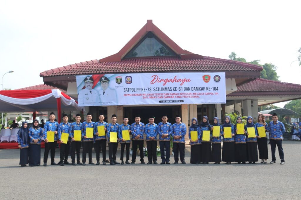 PENYERAHAN SATYALANCANA KARYA SATYA, PENYERAHAN PIAGAM PURNA TUGAS ASN, DAN PENYERAHAN SK CPNS LULUSAN PKN STAN TAHUN 2022